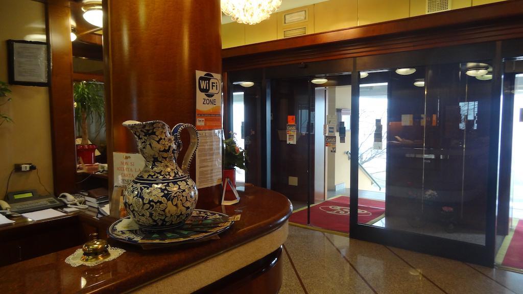 Hotel Le Gronde Cava Manara Exteriér fotografie