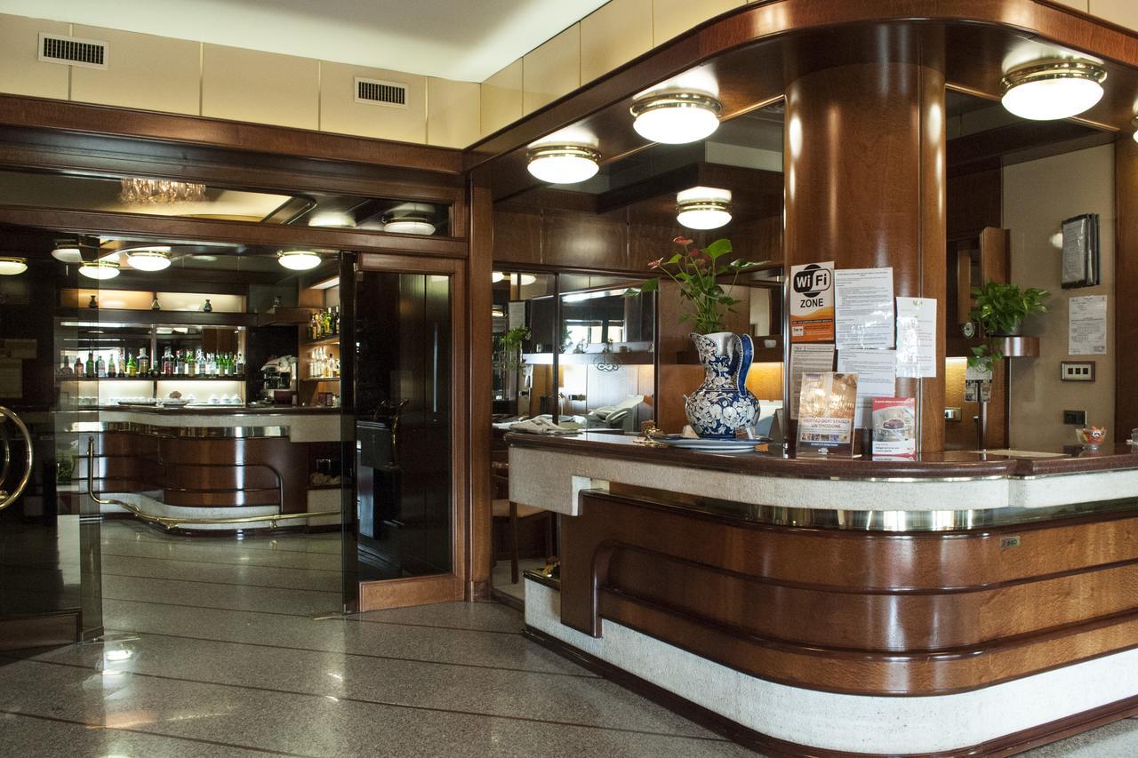 Hotel Le Gronde Cava Manara Exteriér fotografie